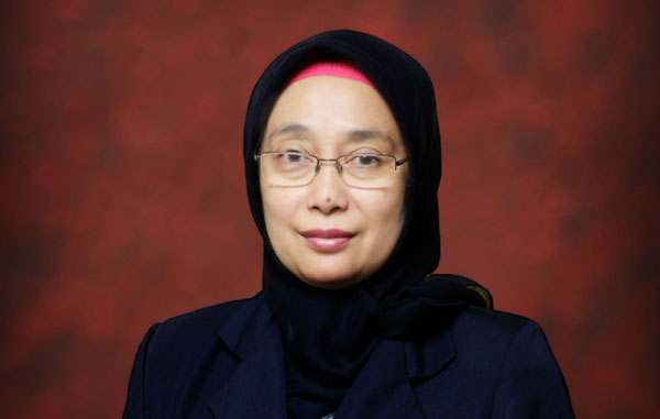 Dr. Yulia Sofiatin,dr., SpPD. Dr. Yulia Sofiatindr. SpPD.